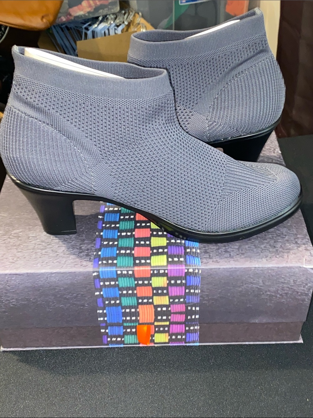 NEW IN BOX BERNIE MEV  DOLL GREY  SIZE  11.5 SLIP ON MESH ANKLE BOOT 2.5” HEEL